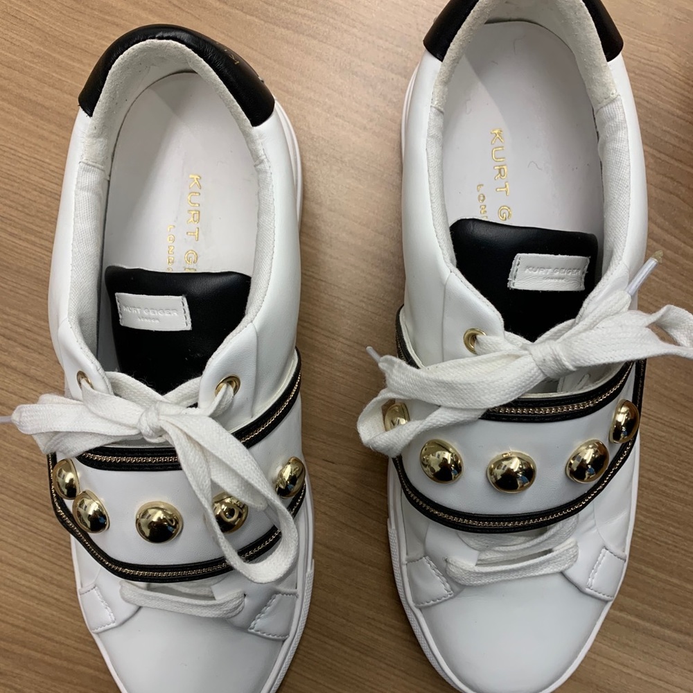 Women’s sneakers - Picture 12 of 13